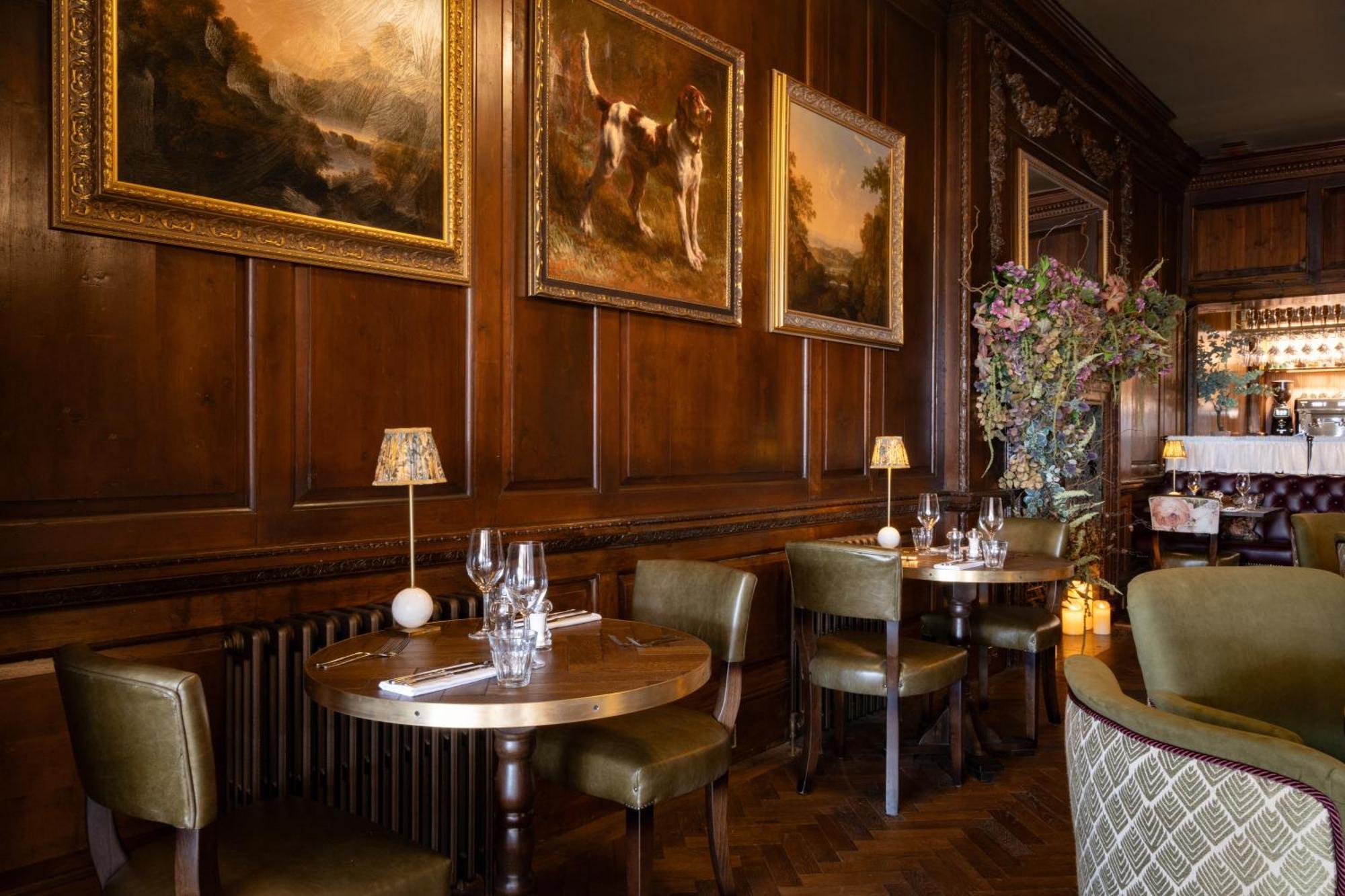 The White Hart - A Heartwood Inn لُويس المظهر الخارجي الصورة