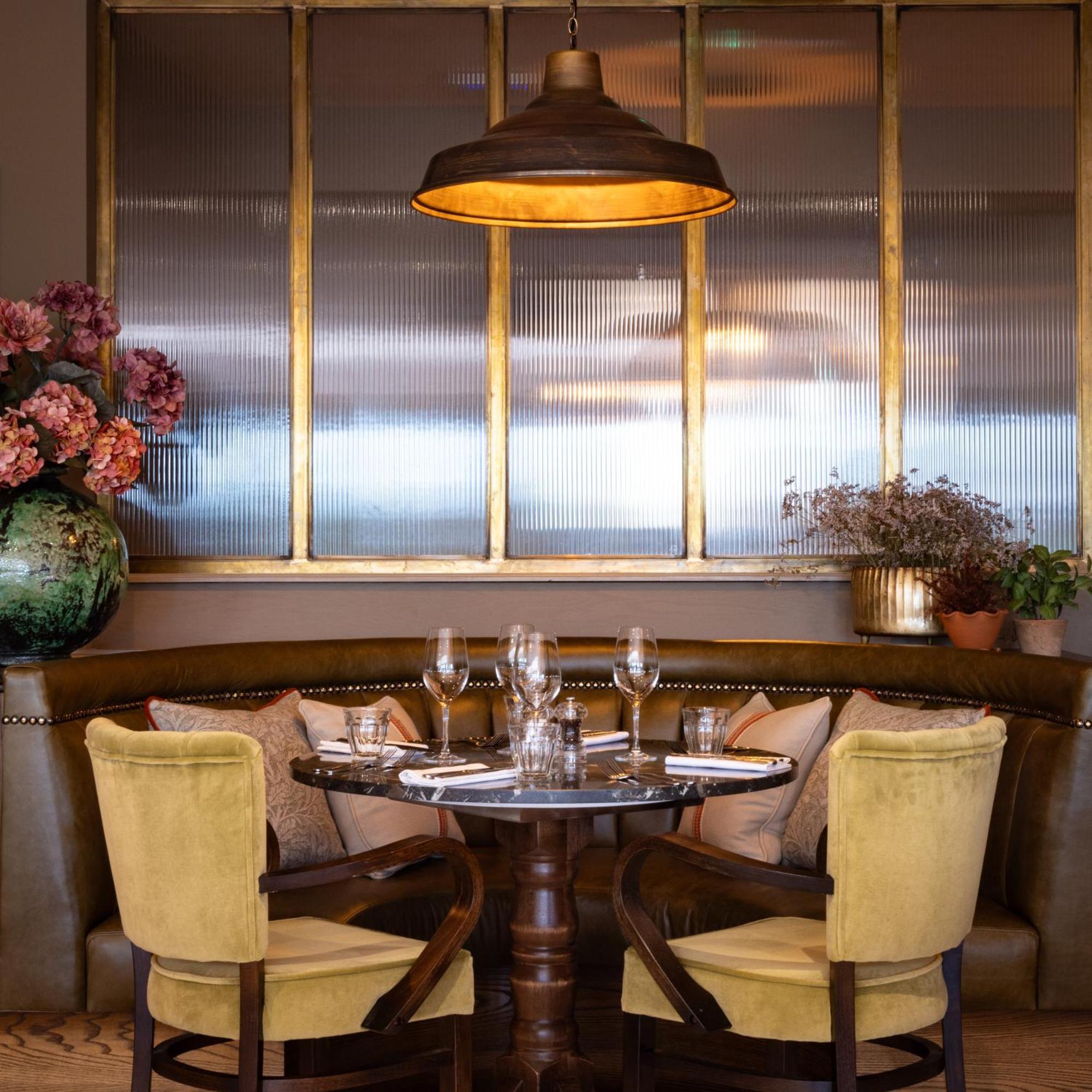The White Hart - A Heartwood Inn لُويس المظهر الخارجي الصورة