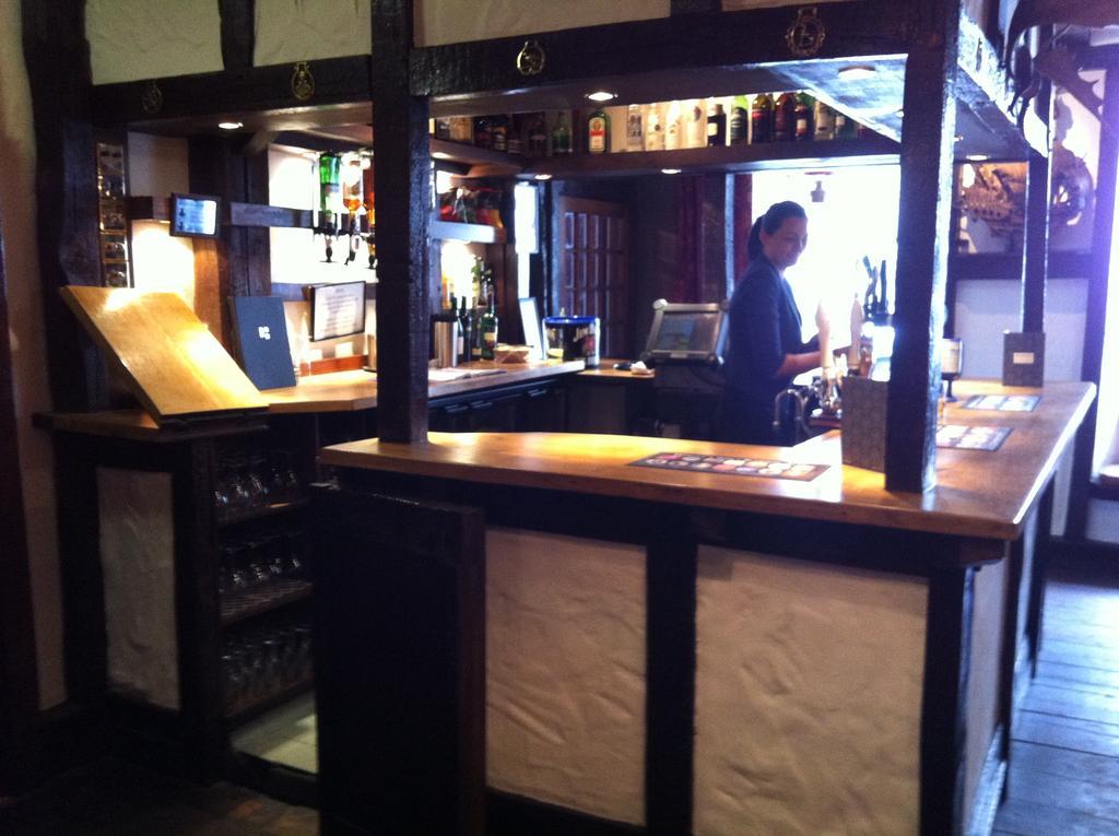The White Hart - A Heartwood Inn لُويس المظهر الخارجي الصورة